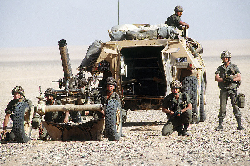 French_MO-120-RT-61_and_VM_120_during_Operation_Desert_Shield