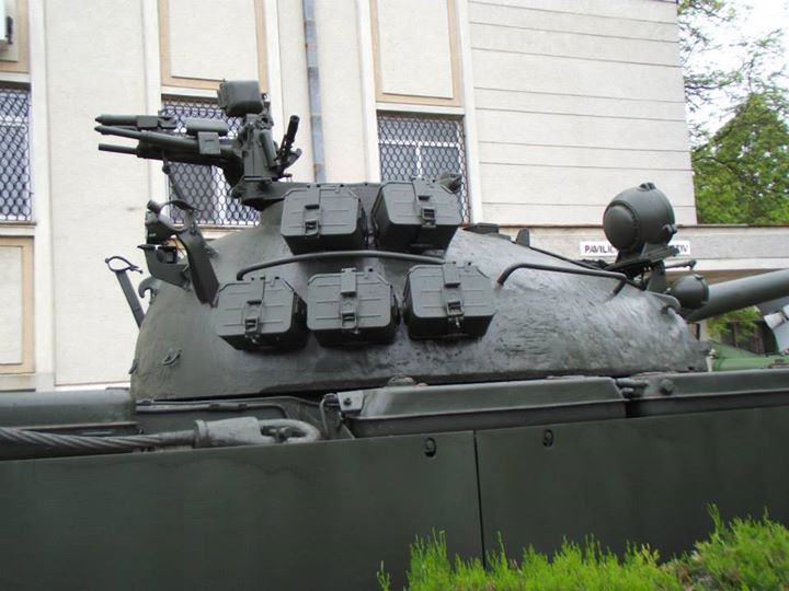 TR-580 rear turret view
