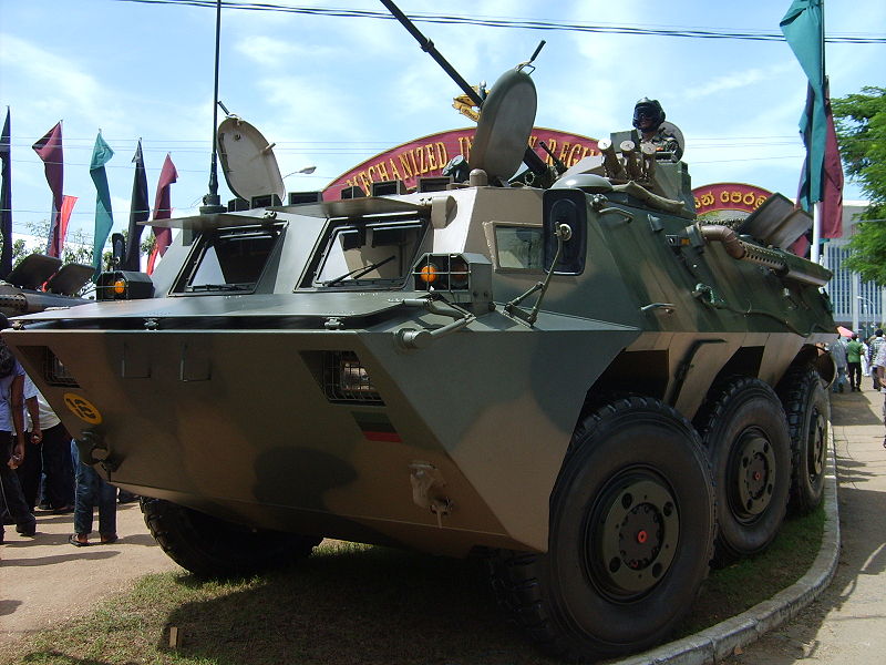 Bigfoot China ZSl92 Wheeled Infantry Fighting Vehicle 92 1/72 FINISHED TANK 