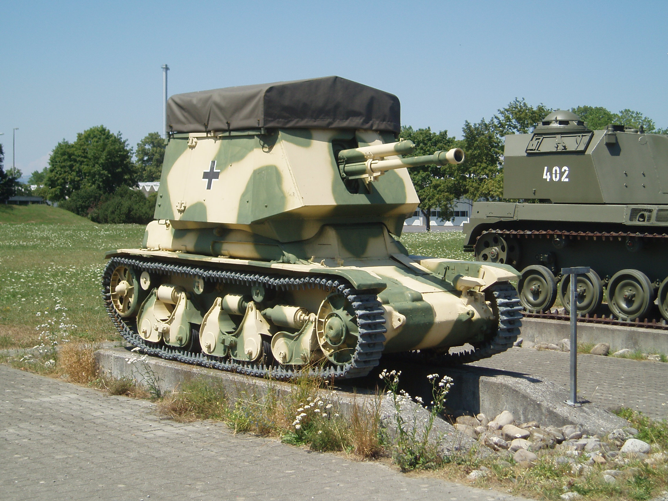 Panzerjäger I based on the R-35 - Wikimedia commons
