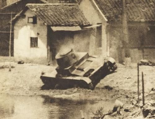 Standard Mark E Type B, apparently knocked out. Battle of Shanghai, 1937